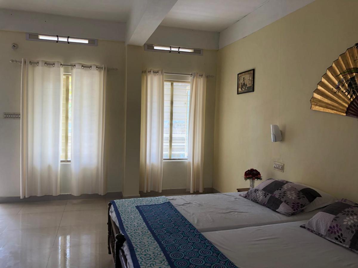 Sandy Beach Hotel Thiruvananthapuram Exteriér fotografie