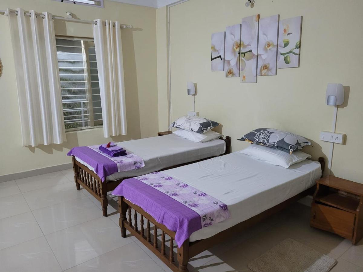Sandy Beach Hotel Thiruvananthapuram Exteriér fotografie